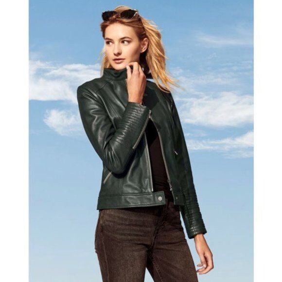 Neiman Marcus Jackets & Blazers - Neiman Marcus Black Leather Moto Jacket